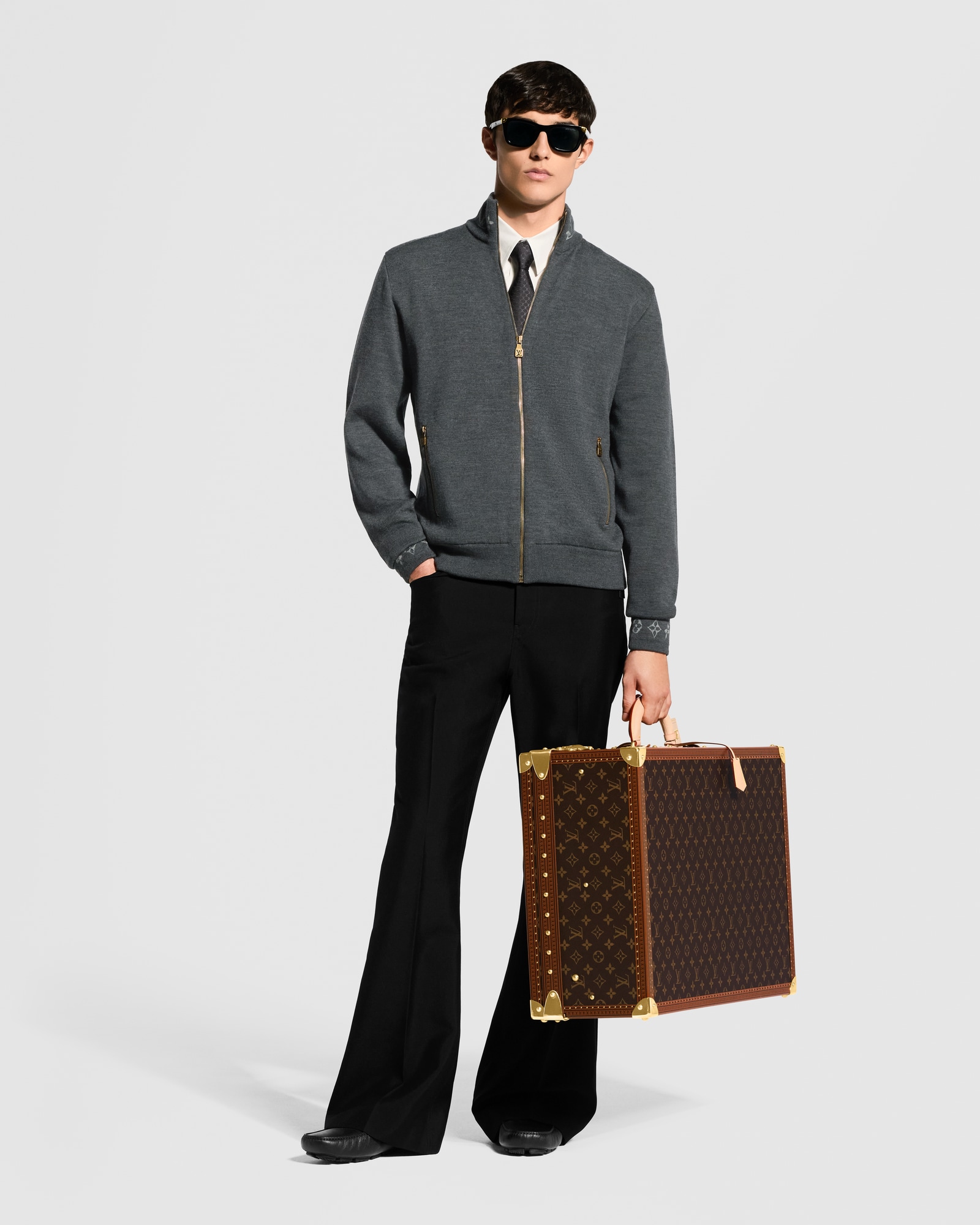 ルイヴィトン VUITTON コットン ダブルフェイスニットウール ブルゾン S ダブルフェイスニットウールトラベルブルゾン ｜ルイ・ヴィトン 公式